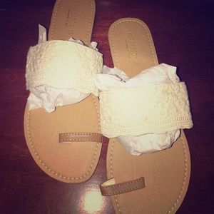 Aeropostale ladies sandal